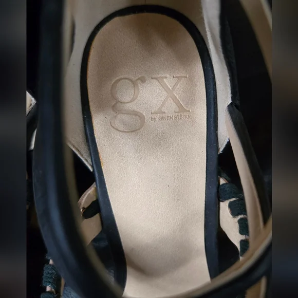 GX by Gwen Stefani GORGEOUS Black & Red Women's Heels sz7.5 - Picture 3 of 7